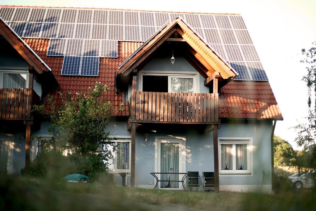 Ferienhaus Gleissbuck Lägenhet Schonbronn  Exteriör bild